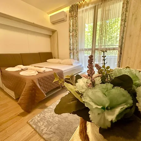 Апартамент With Balcony In Cascadas Слънчев бряг